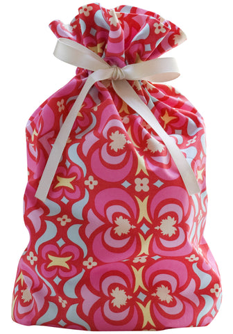 kaleidoscope pink cloth gift bag